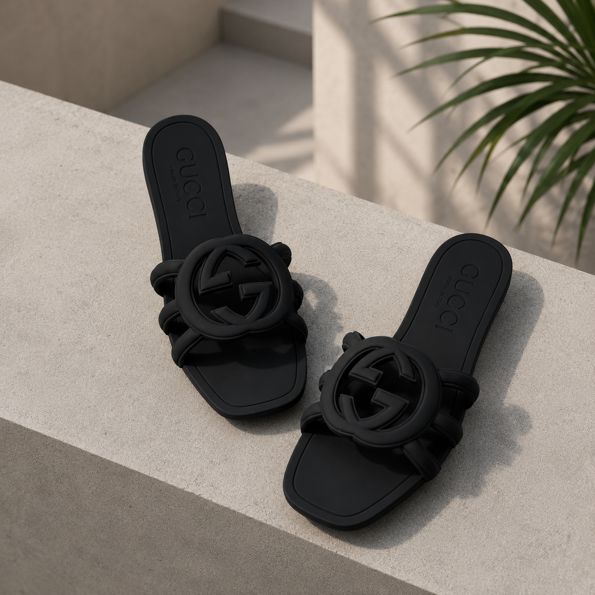 SUPER CLONE WOMENS INTERLOCKING G SLIDE SANDAL SIZES 3 TO 8