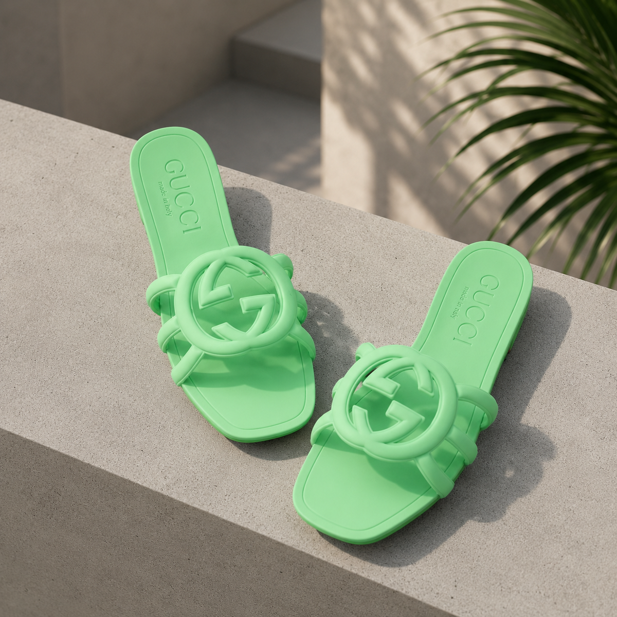 SUPER CLONE WOMENS INTERLOCKING G SLIDE SANDAL SIZES 3 TO 8